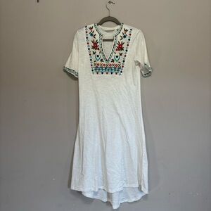Soft Surroundings
Womens White Maxi Dress Short Sleeve Embroidery T-Shirt
Dress